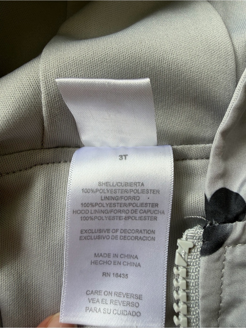 Mickey Mouse Jacket Size 3T - Picture 4 of 8